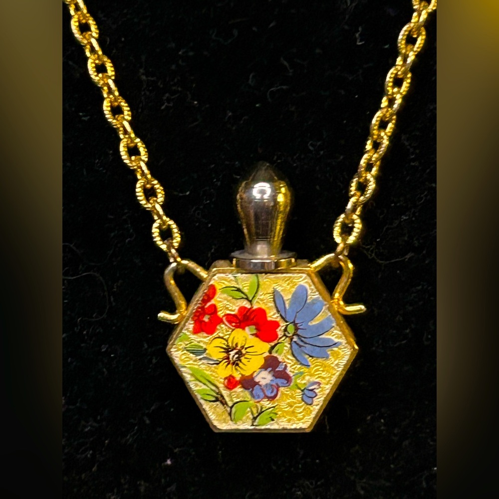 Vintage Floral Perfume Bottle Pendant Necklace
